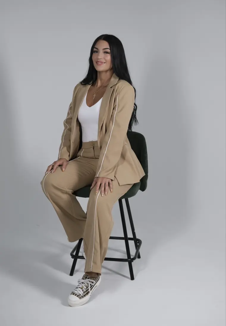 Sami, owner and esthetician at Spaology